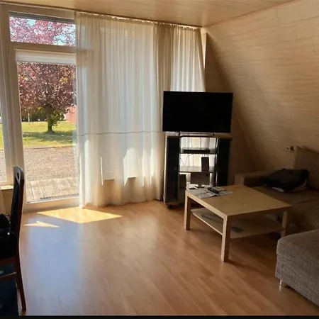 Dom wakacyjny Haeuschen Zwischen Wald Und Balksee