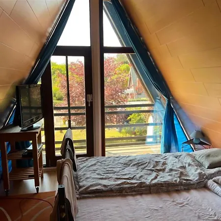 Haeuschen Zwischen Wald Und Balksee Dom wakacyjny Wingst